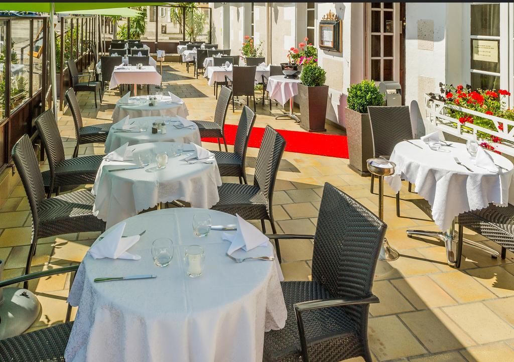 Absolue Renaissance Hotel Magny-Cours Exterior foto